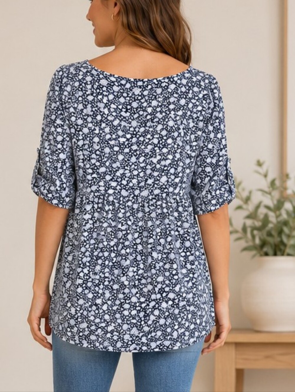 Emery Rose Navy Floral Babydoll Blouse – Size Small - Picture 2 of 10